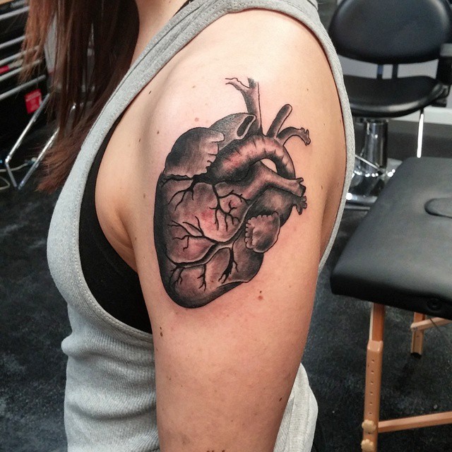 Anatomical Heart Tattoos (19)