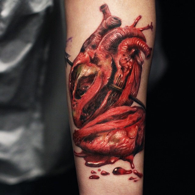 Anatomical Heart Tattoos (31)