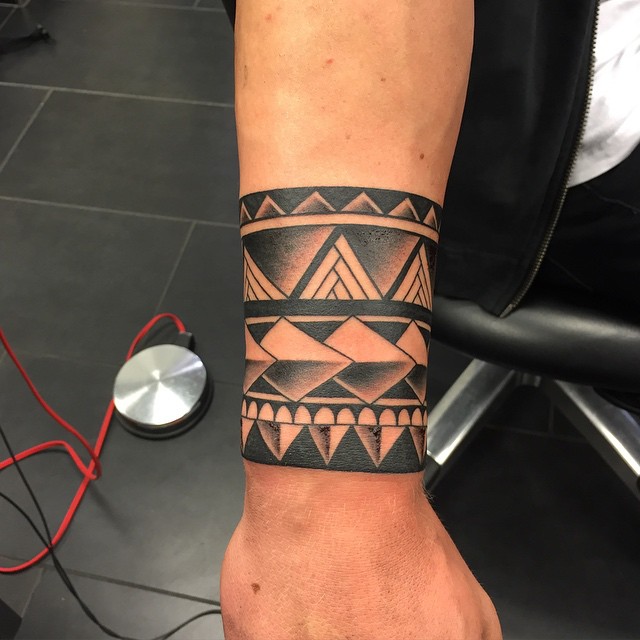 Armband Tattoo (1)
