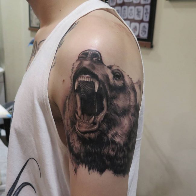 Bear Tattoo 02