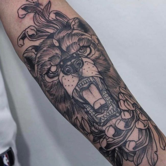 Bear Tattoo 09